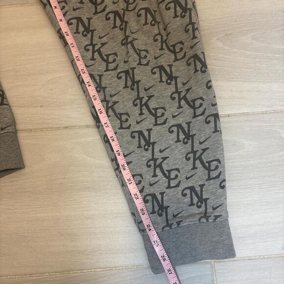 Nike Men's Grey Joggers-tracksuits - Picture 6 of 7